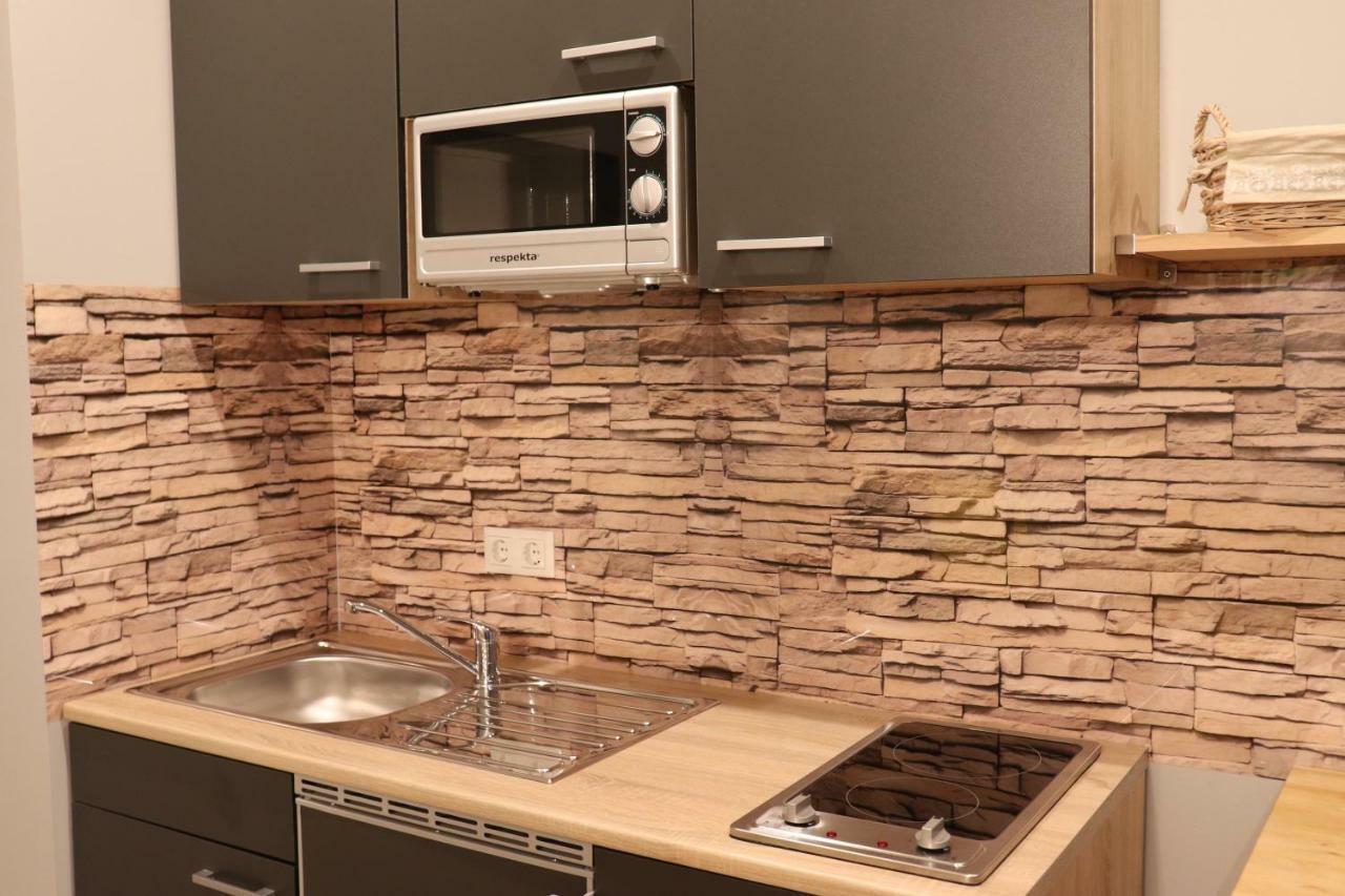 Zum-Butterstock Apartment Schkopau Екстериор снимка